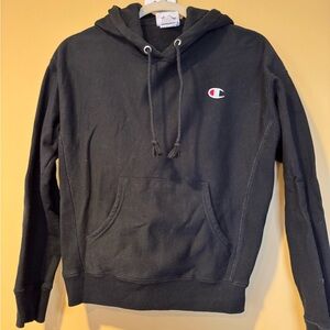 Champion black heavyweight sweatshirt. Size small.